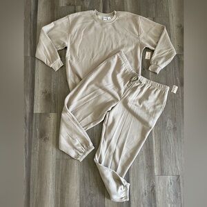 NWT Matching Sweatsuit Set